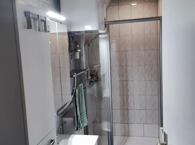 Zentrale Lage In - 4